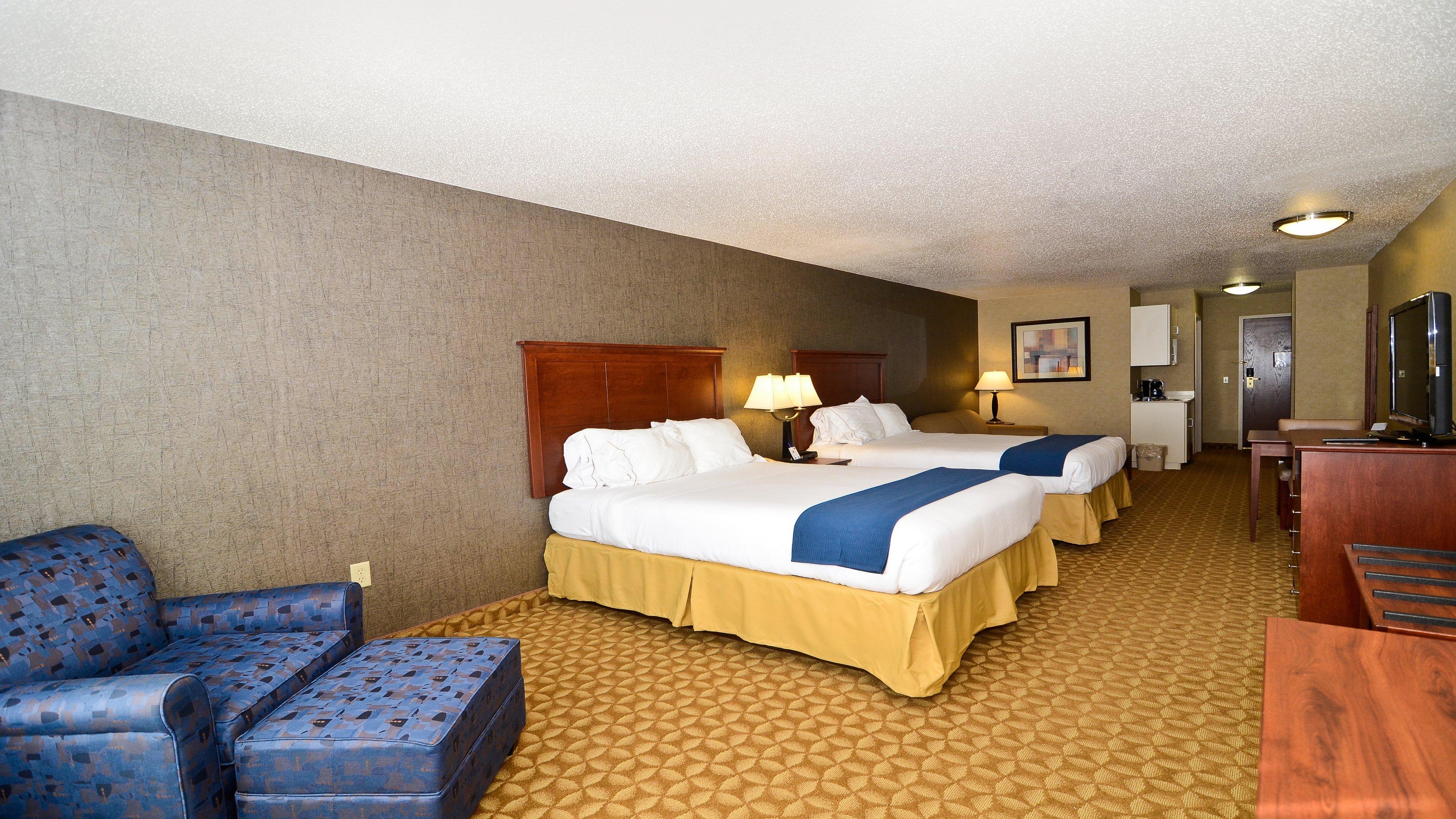 Holiday Inn Express Hotel & Suites Fort Atkinson By Ihg מראה חיצוני תמונה